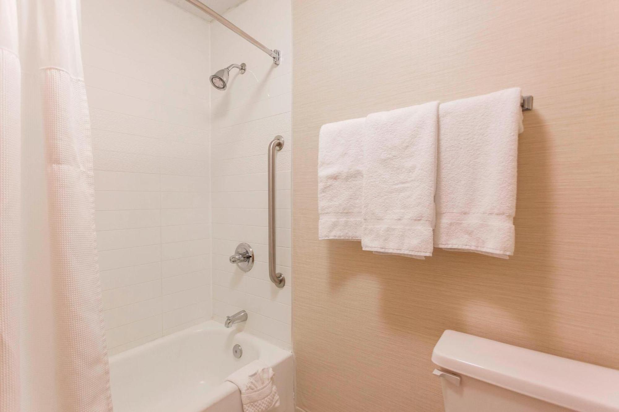 Fairfield Inn By Marriott Ponca City Exterior foto